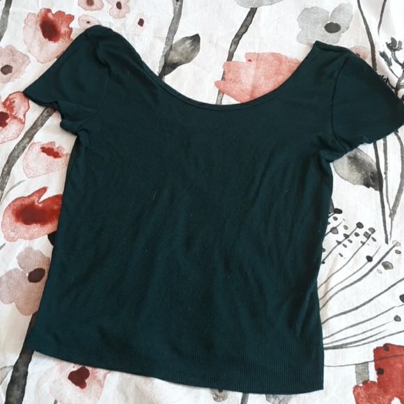 Simple top - Picture 1 of 1